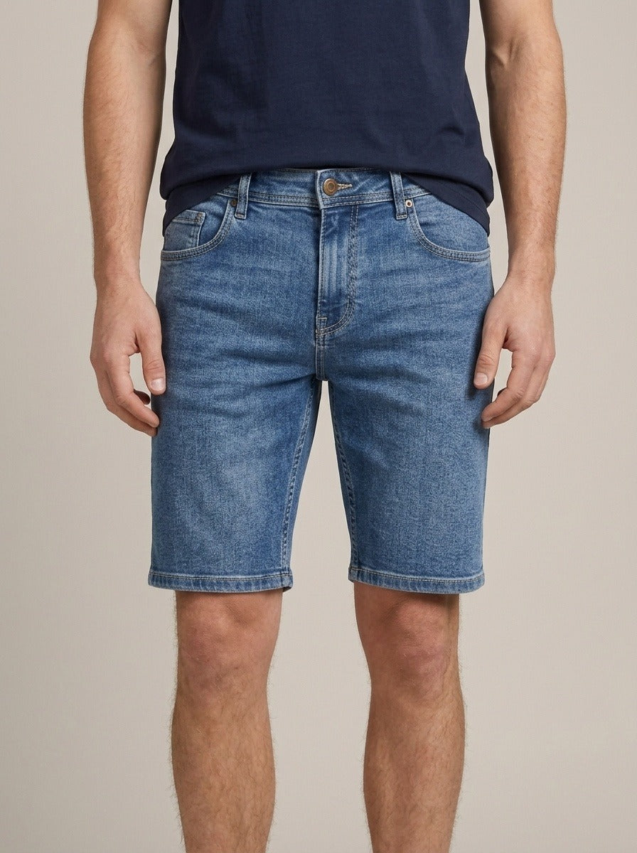 Bermuda Jeans Masculina Azul Marmorizado – detalhe da frente