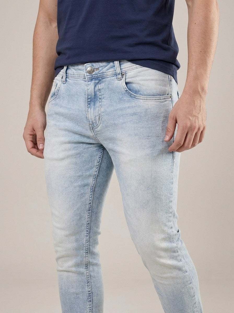 Calça Jeans Masculina Slim Blue Iceland – detalhe da frente