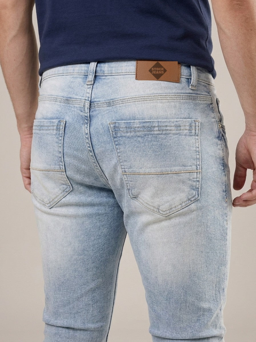 Calça Jeans Masculina Slim Blue Iceland – detalhe dos bolsos traseiros