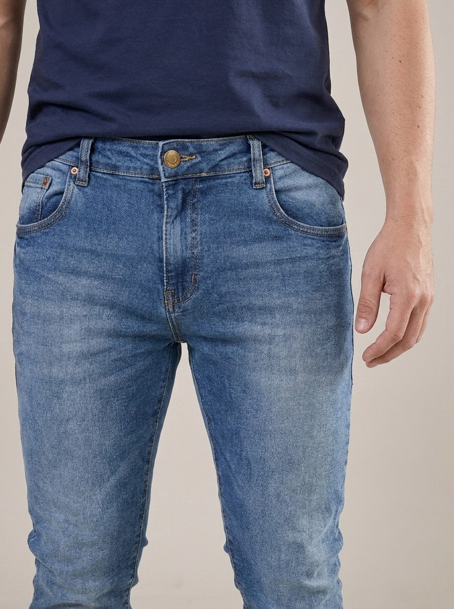 Calça Jeans Masculina Slim Blue Marbella – detalhe da frente