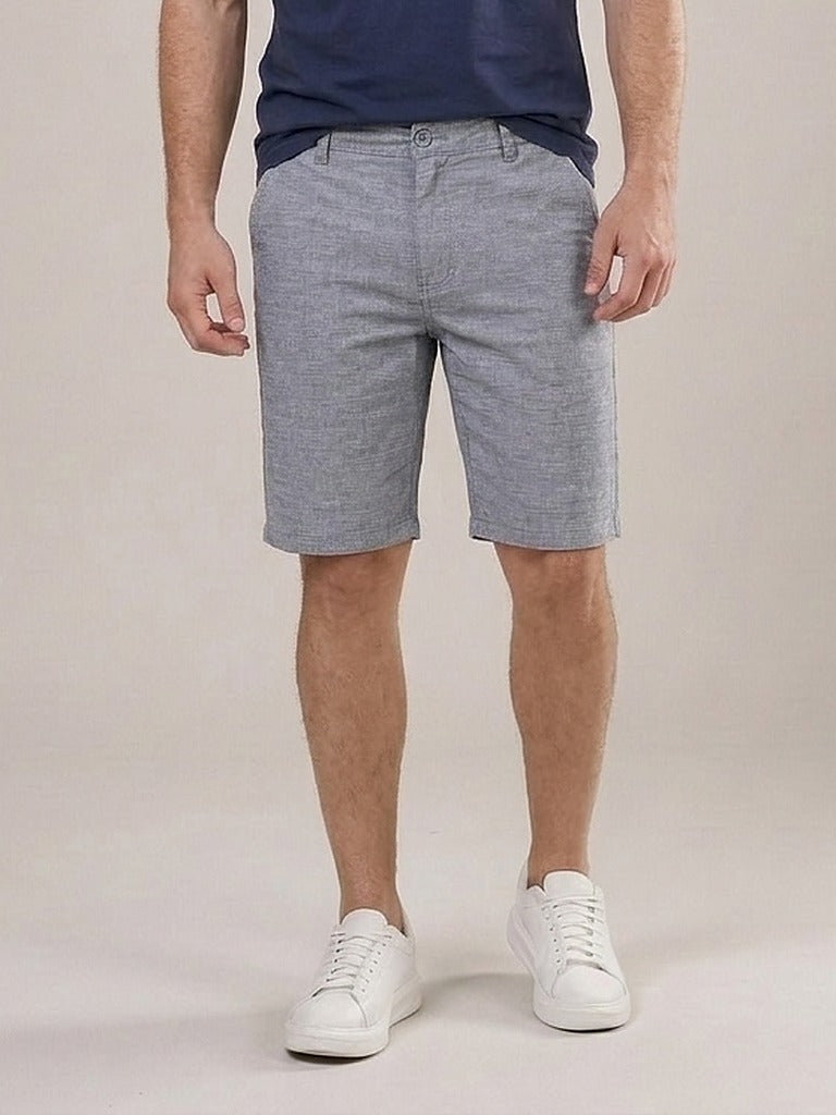 Bermuda Masculina Chino Bolso Faca – frente, meio corpo
