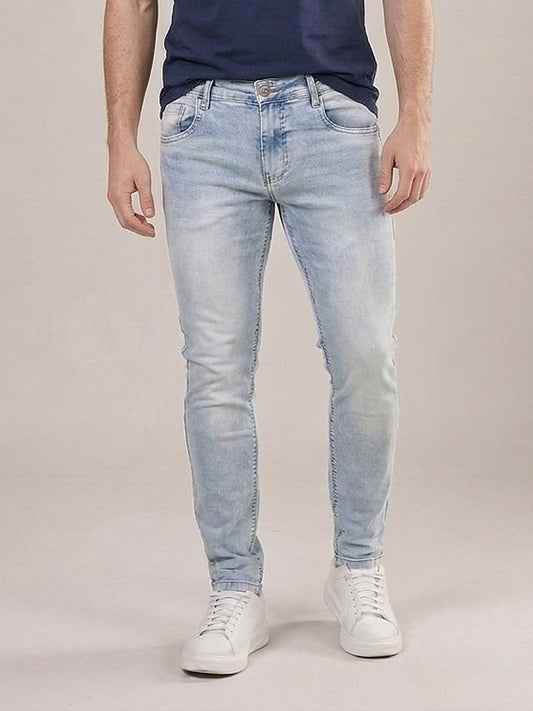 Calça Jeans Masculina Slim Blue Iceland – frente, meio corpo