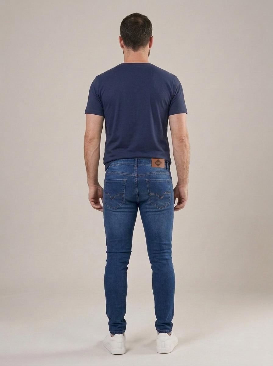 Calça Jeans Masculina Skinny Azul Médio – costas