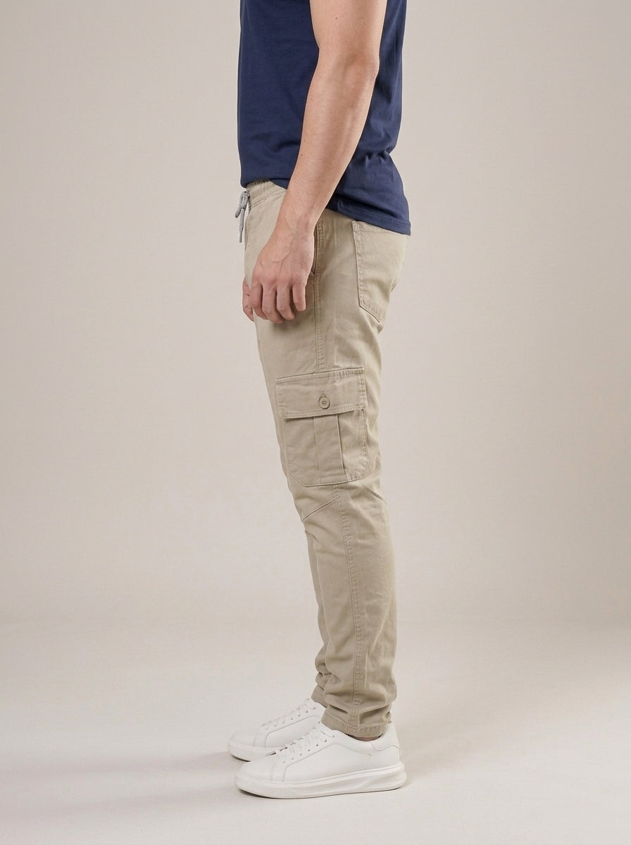 Calça Cargo Masculina de Sarja Bege – lateral