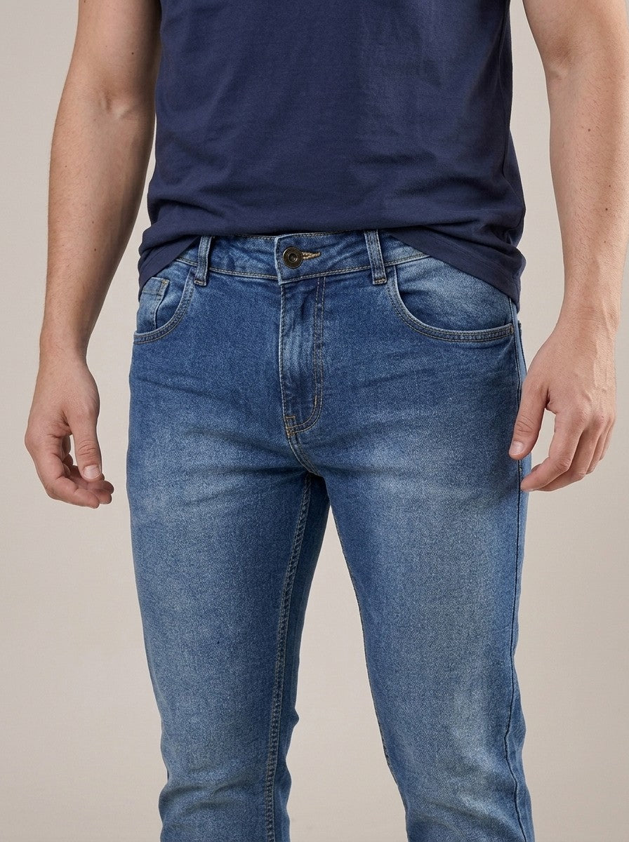 Calça Jeans Masculina Reta Tradicional Azul Atlântico – detalhe da frente