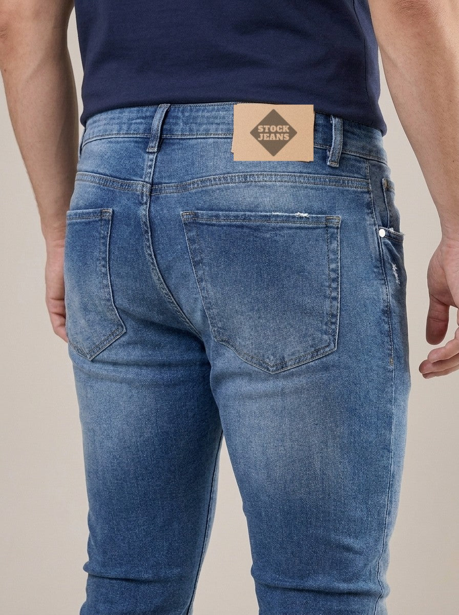 Calça Jeans Masculina Slim Azul Oxford – detalhe dos bolsos traseiros
