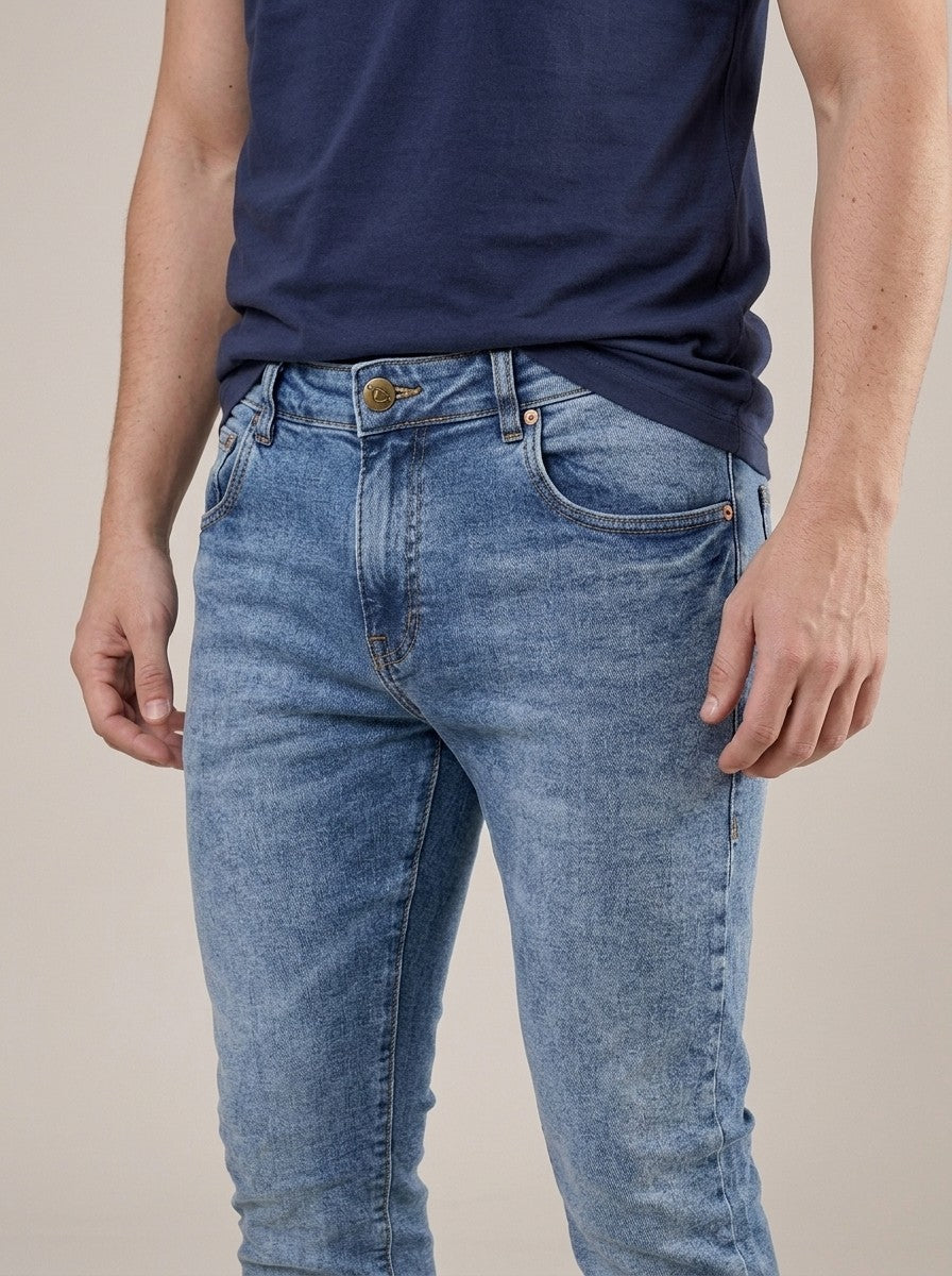 Calça Jeans Masculina Slim Blue Zealand – detalhe da frente