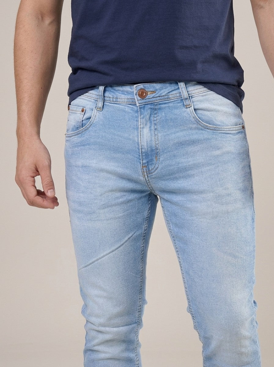 Calça Jeans Masculina Slim Cós Passantes Azul Brighton – detalhe da frente