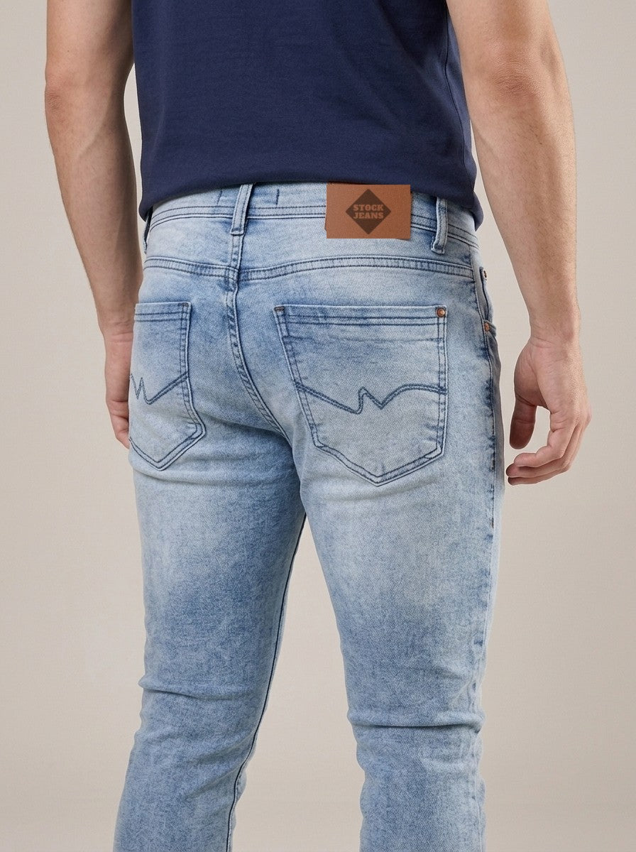 Calça Jeans Masculina Slim Cós Passantes Azul Marmol – detalhe dos bolsos traseiros