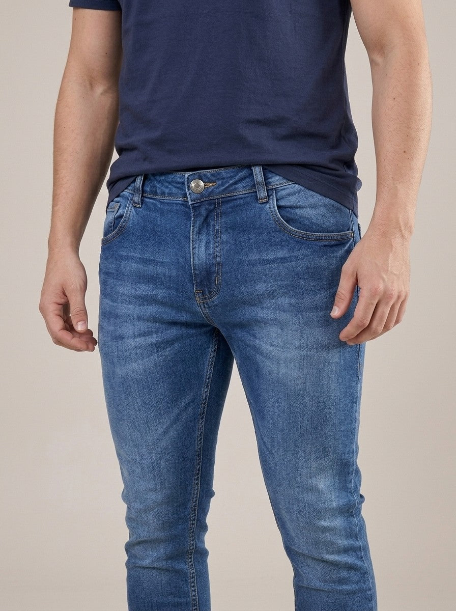 Calça Jeans Masculina Slim Cós Passantes Azul Prestige – detalhe da frente