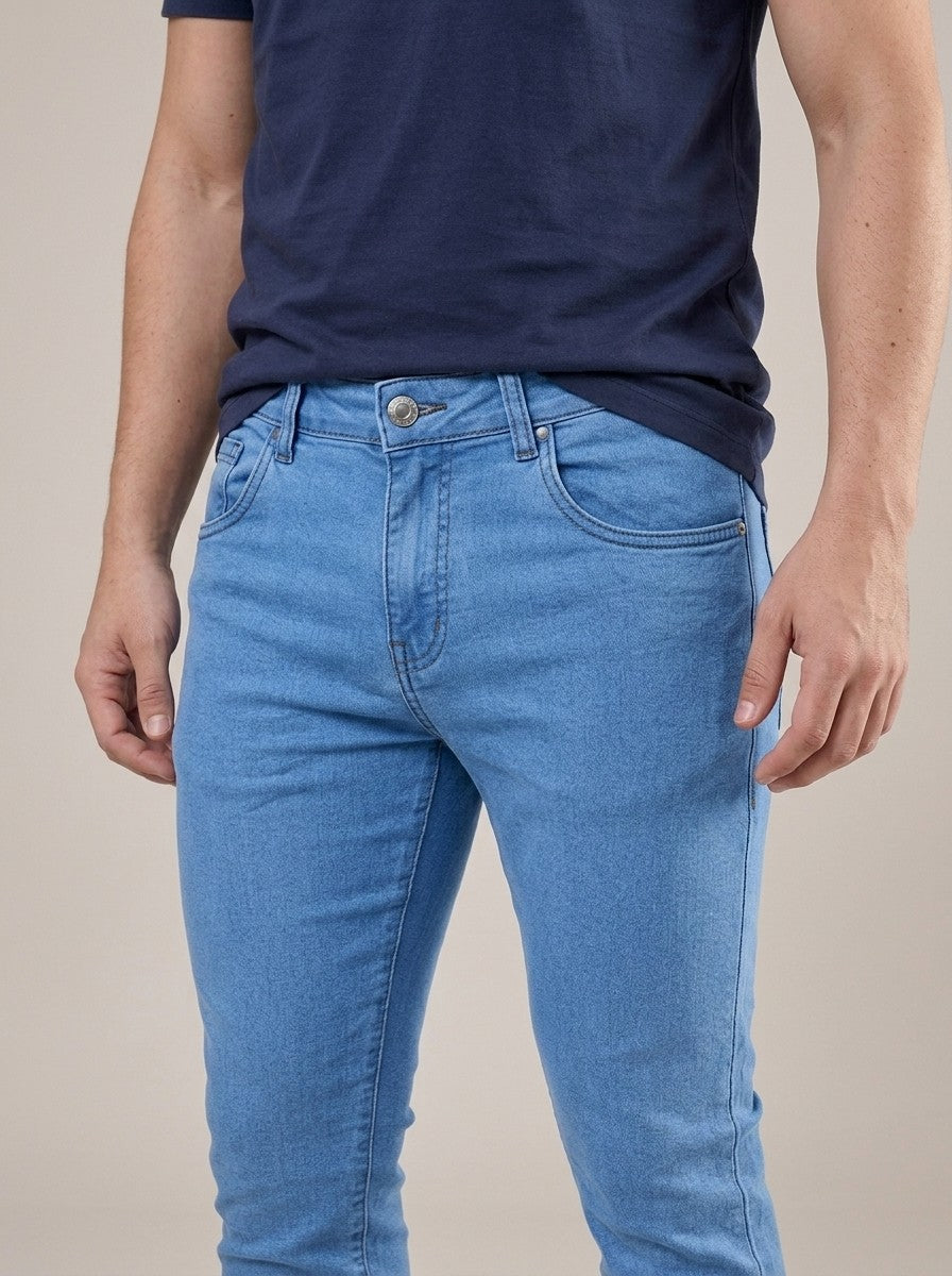 Calça Jeans Masculina Slim Cós Passantes Azul Strasbourg – detalhe da frente